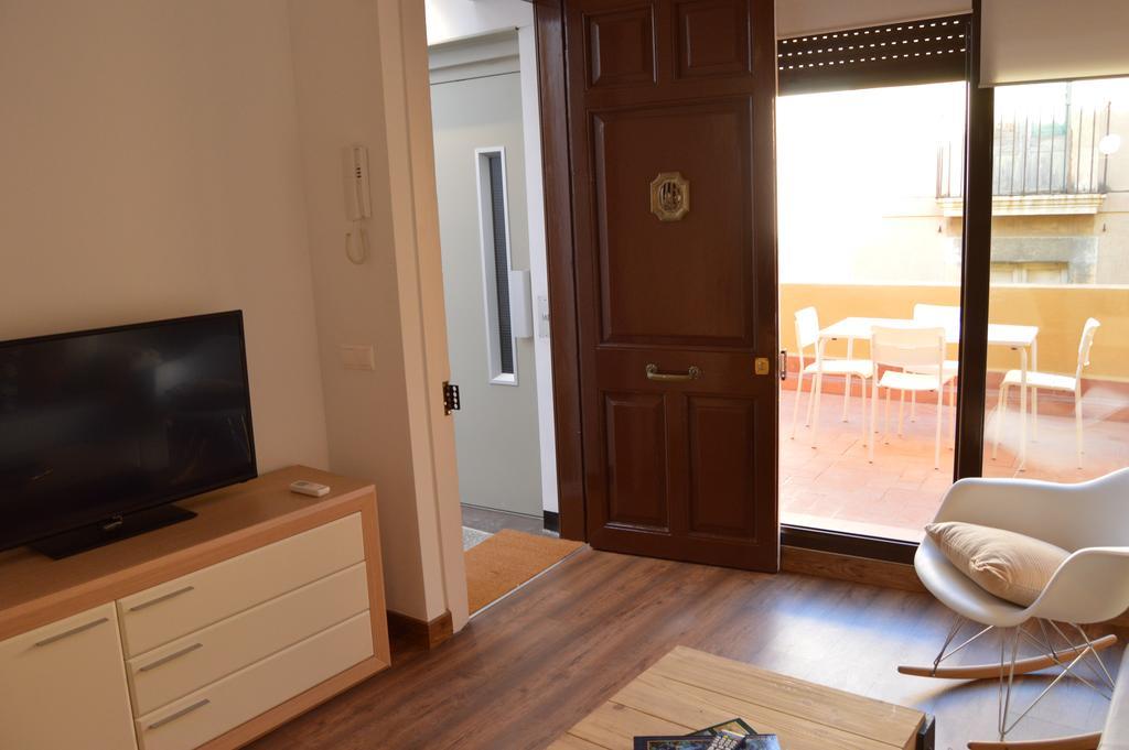 Tarragona Suites Mediona Luaran gambar