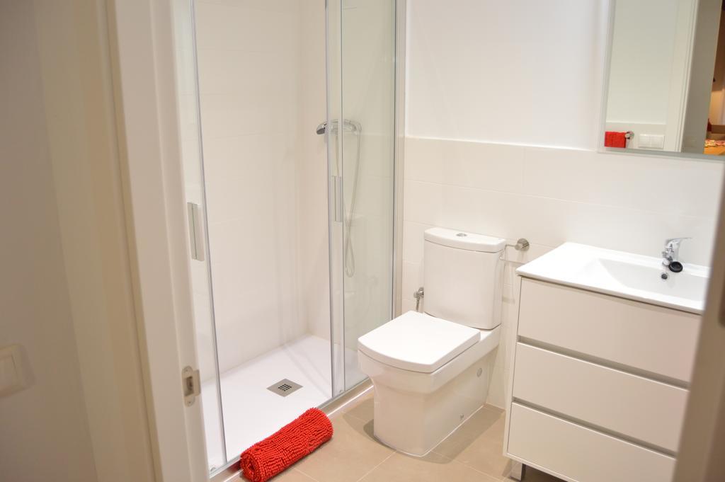 Tarragona Suites Mediona Luaran gambar