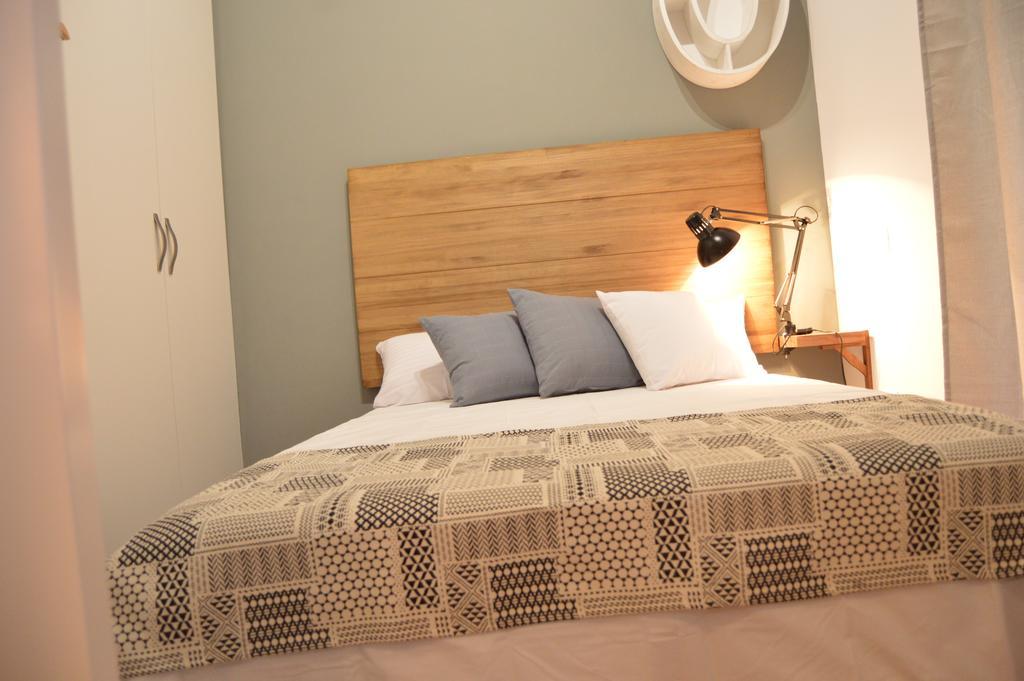 Tarragona Suites Mediona Luaran gambar